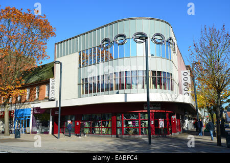 Oceana Club, la sfilata, Watford, Hertfordshire, England, Regno Unito Foto Stock