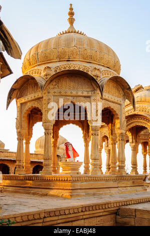 Cenotaphs di Bada Bagh, King's memoriali, Jaisalmer, Rajasthan Foto Stock