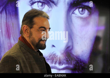 Pilsen, Repubblica Ceca. Xi Nov, 2014. Attore indiano Kabir Bedi, famoso per il suo ruolo come Sandokan, è visto nel corso di una conferenza stampa a Pilsen, all'interno del settimo annuale internazionale film festival Juniorfest, Repubblica ceca, 11 novembre 2014. Credito: CTK/Alamy Live News Foto Stock