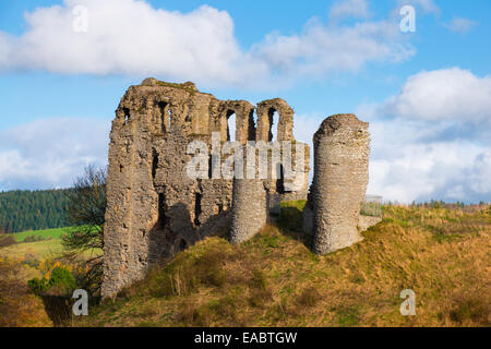 I resti del castello di Clun in Sud Shropshire, Inghilterra. Foto Stock