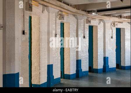 All'interno dell'HMP Lancaster Castle, Lancashire, Regno Unito. Celle della prigione nella vecchia ala "Felon femminile" Foto Stock