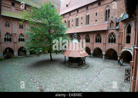 Interno in più grande castello gotico in Europa - Malbork. Castello teutonico. Lista del Patrimonio mondiale UNESCO. Foto Stock