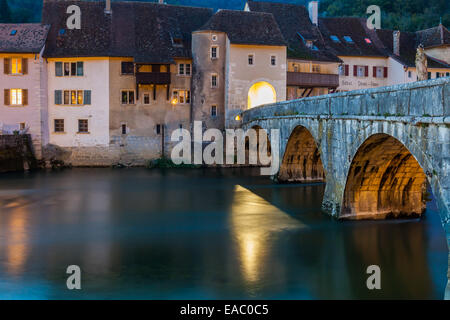 Serata in Saint Ursanne, Canton Giura. Foto Stock