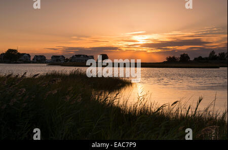 Tramonto a Knapps si restringe, Tilghman Island Maryland USA Foto Stock