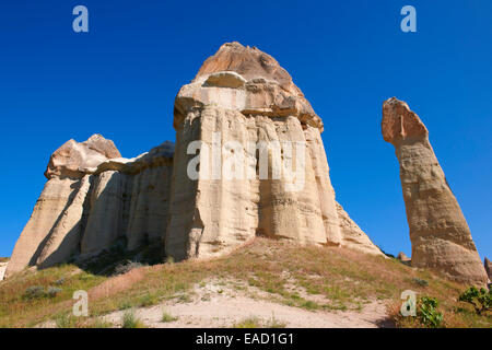 I Camini di Fata di amore Valley, Cappadocia, Nevşehir Provincia, Anatolia centrale regione, Turchia Foto Stock