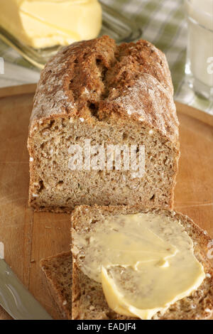 Irlandese pane wheaten soda pane fatto con farina integrale Foto Stock