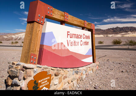 Il Forno Creek Visitor Center nella Valle della Morte. Valle della Morte è la più bassa, caldi, arido posto negli USA, con una media Foto Stock