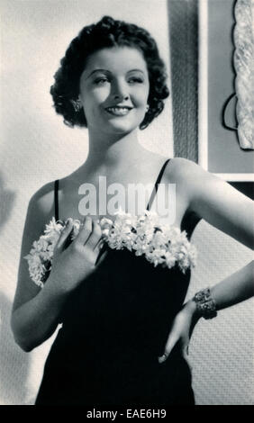 Myrna Loy da un 1930s Ross Verlag card Foto Stock