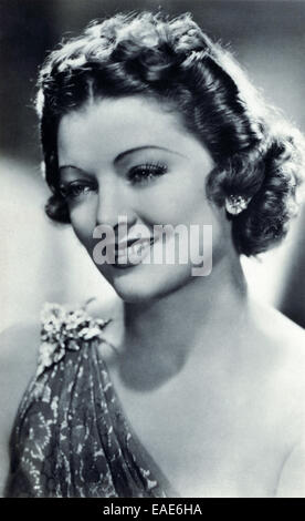 Myrna Loy da un 1930s Ross Verlag card Foto Stock