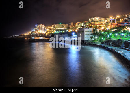 Tramonto su isola di Madeira, Funchal, Madeira, Portogallo Foto Stock