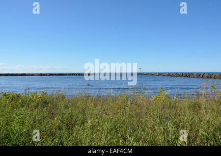 Lago Superiore nel fiume nero Harbour, Bessemer, Michigan Foto Stock