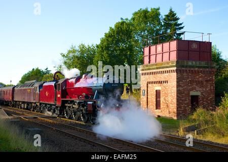 Treno a vapore la Galatea a Appleby Stazione, Appleby-in-Westmoreland, Cumbria, accontentarsi di Carlisle linea ferroviaria, Inghilterra, Regno Unito. Foto Stock