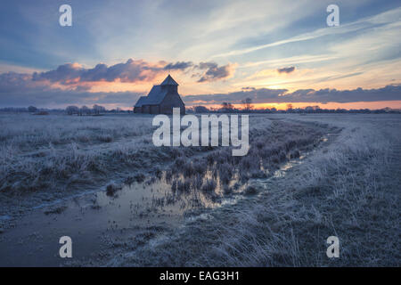 St Thomas à Becket Chiesa Nuova Romney, Kent. Come si vede nel paesaggio fotografo dell'anno da Louis Neville Foto Stock