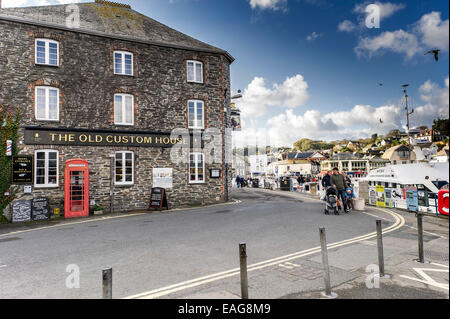 Il vecchio Custom House hotel a Padstow, Cornwall. Foto Stock