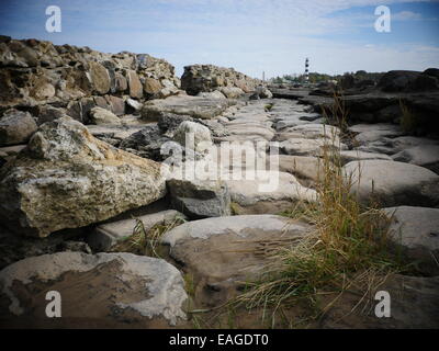 Stone Road resti verso il Mar Baltico Foto Stock