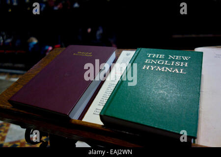 Il nuovo inglese Hymnal inno prenota Foto Stock