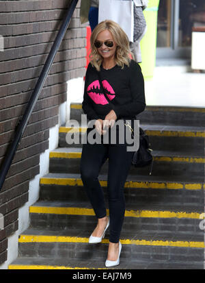 Emma Bunton fuori ITV Studios con: Emma Bunton dove: Londra, Regno Unito quando: 14 Maggio 2014 Foto Stock