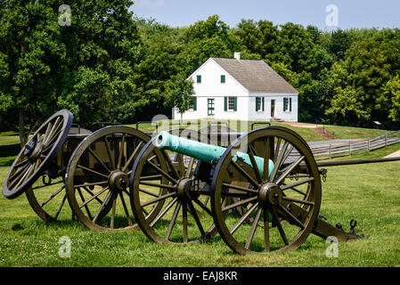 Cannoni & Dunker Chiesa, Antietam National Battlefield Sharpsburg, MD Foto Stock