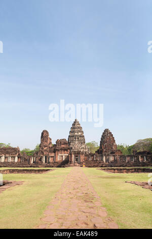 Vista da via di passaggio di Prasat Hin Phimai tempio, Thailandia Foto Stock