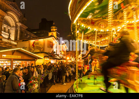 Birmingham mercatino di natale noto anche come Birmingham Frankfurt Christmas market Birmingham West Midlands England Regno Unito GB Europa Foto Stock