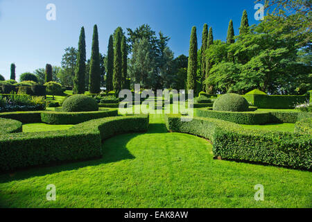 Giardini di Eyrignac, giardini del maniero Manoir d'Eyrignac, Salignac-Eyvigues, Périgord e Dordogna, Aquitaine, Francia Foto Stock