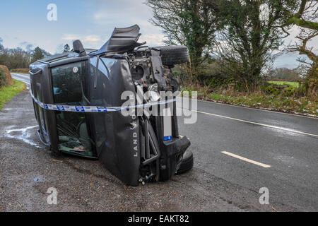 Rovesciato Landrover Discovery 4x4. Foto Stock