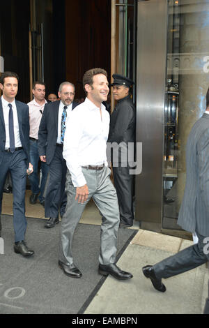 New York Candids dotate: Mark Feuerstein dove: Manhattan, New York, Stati Uniti quando: 15 Maggio 2014 Foto Stock