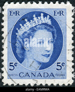 CANADA - circa 1956: francobollo stampato in Canada, mostra ritratto della regina Elisabetta II, circa 1956 Foto Stock