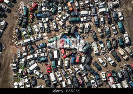 Auto Junkyard vista aerea Foto Stock