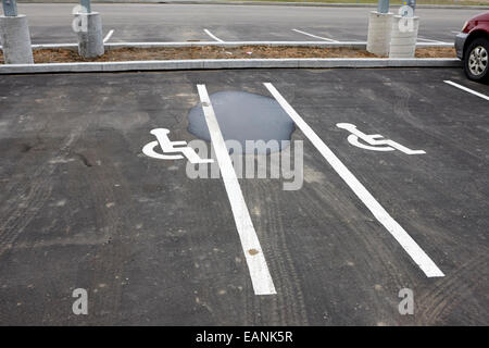 Parcheggio disabili baie nel parcheggio del Saskatchewan, Canada Foto Stock