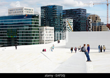Oslo Opera e 'codice a barre degli edifici Foto Stock