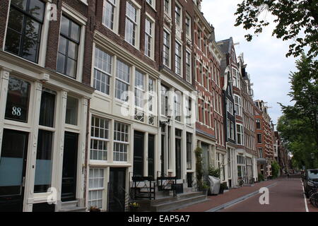 Xvii e xviii secolo palazzi e magazzini a canale Prinsengracht Amsterdam Paesi Bassi Foto Stock