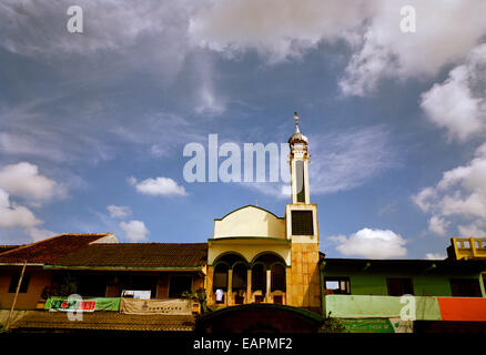 La Moschea Islamica a Yogyakarta in Java in Indonesia nel sud-est asiatico in Estremo Oriente. Wanderlust evasione Travel Foto Stock