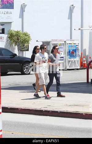 Lukas Haas gode del caffè su Robertson Boulevard con un amico dotato di: Lukas Haaas dove: Los Angeles, California, Stati Uniti quando: 18 Maggio 2014 Foto Stock