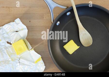 Un'immagine ravvicinata di burro di cottura Foto Stock