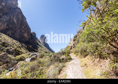 Una vista da Santa Cruz trek, Santa Cruz valley, Ande, Perù, Sud America Foto Stock