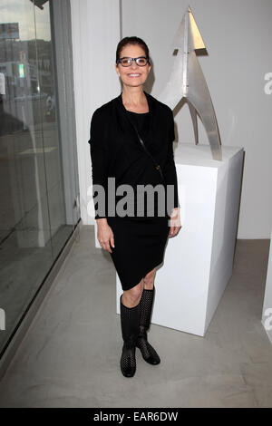 KM di Belle Arti presenta 'Tete a Tete' dotata di: Sela Ward dove: Los Angeles, California, Stati Uniti quando: 18 Maggio 2014 Foto Stock