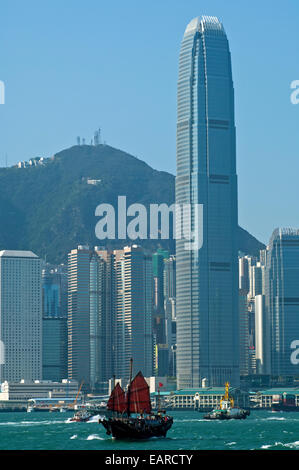 Torre Due, Centro Finanziario Internazionale o 2 IFC e altri grattacieli nel distretto centrale, Hong Kong, Hong Kong, Cina