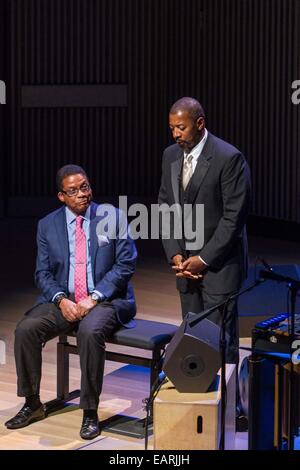 SFJAZZ 2014 di Gala in onore di Herbie Hancock il 2014 SFJAZZ di Gala del 16 maggio 2014 saranno dotati di prestazioni dal leggendario Herbie Hancock con la star-studded award-winning SFJAZZ collettivo, il premiato SFJAZZ High School All-Stars, e un AfterJ Foto Stock