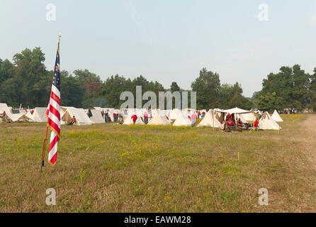 Una guerra civile accampamento di una prima battaglia di Manassas rievocazione storica. Foto Stock