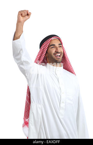 Arab arabia uomo euforico braccio di sollevamento isolata su uno sfondo bianco Foto Stock