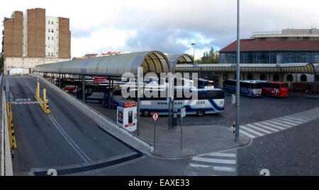 Spagna Catalogna Barcellona nostalgico nord stazione Bus Estacio del Nord Foto Stock