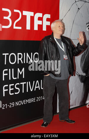 Torino, Italia. Xxi Nov, 2014. Lo scrittore Joe Lansdale pone sul tappeto rosso in apertura della trentaduesima Torino Film Festival. Credito: Elena Aquila/Pacific Press/Alamy Live News Foto Stock