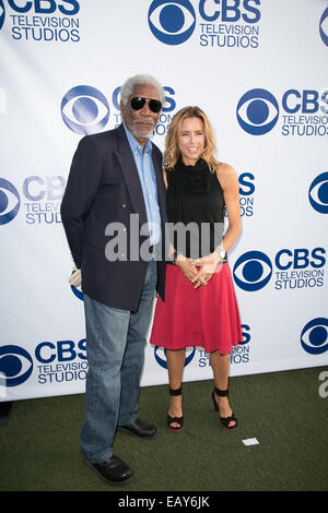 Televisione CBS Studios 'Summer soiree" presso il London Hotel in West Hollywood - Arrivi con: Morgan Freeman,Tea Leoni dove: Los Angeles, California, Stati Uniti quando: 19 Maggio 2014 Foto Stock