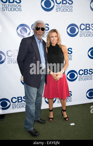 Televisione CBS Studios 'Summer soiree" presso il London Hotel in West Hollywood - Arrivi con: Morgan Freeman,Tea Leoni dove: Los Angeles, California, Stati Uniti quando: 19 Maggio 2014 Foto Stock