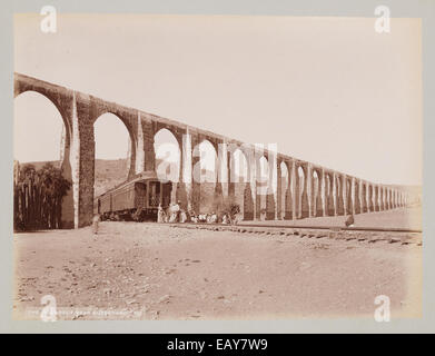 L acquedotto vicino a Querétaro. L acquedotto vicino a Querétaro. Foto Stock