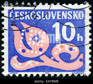 La Cecoslovacchia - circa 1972: timbro stampato dalla Cecoslovacchia, mostra fiore stilizzato, circa 1972 Foto Stock