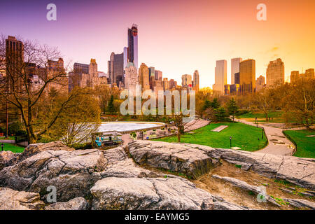 New York City cityscape vista da Central Park. Foto Stock