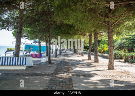 Promenade, Parco delle nazioni, Lisbona, Portogallo Foto Stock