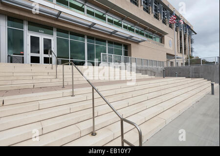 Recentemente costruita Lake County Courthouse ingresso Tavares Florida USA Foto Stock